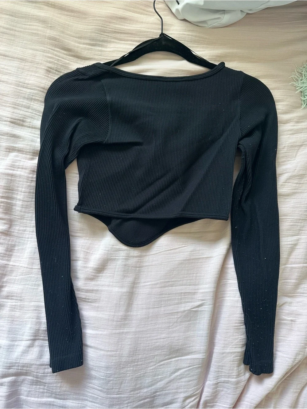 Zara Black Ribbed V-Neck Long Sleeve Crop Top
